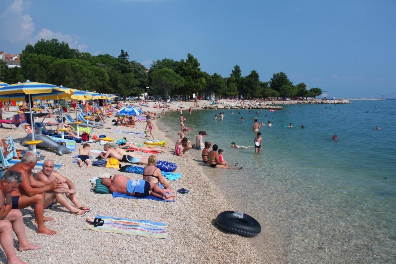 Apartments With A Parking Space Crikvenica - 5553 Luaran gambar