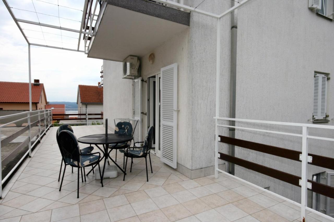 Apartments With A Parking Space Crikvenica - 5553 Luaran gambar