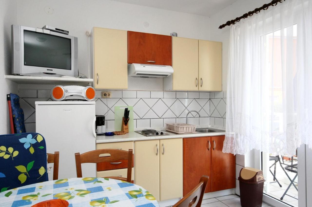 Apartments With A Parking Space Crikvenica - 5553 Luaran gambar
